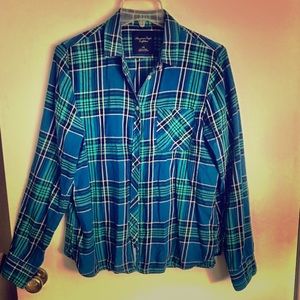 American Eagle Flannel Button Up